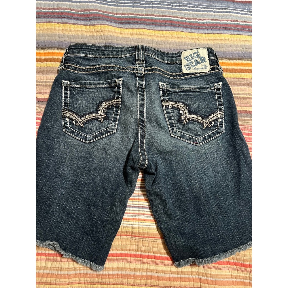 Big Star Denim Jean‎ Shorts Embroidered Pockets Women's Blue Wash Size 29